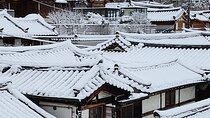 Tour Seoul’s oldest district with a storyteller from Bukchon
