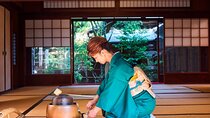 Kimono Tea Ceremony at Kyoto Maikoya, Karasuma Shijo
