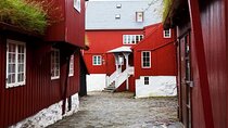 Bergen Scavenger Hunt and Highlights Self Guided Tour