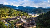 Xiamen to Tianluokeng Tulou Private Tour with Lunch