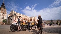 Evening 2h orientation Bike Tour of the Old Town and Wawel castle panorama