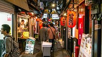 Tokyo: Shinjuku Night Walk & Hidden Gems Tour