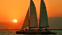 Sunset Sail in Miami: Complimentary Champagne Toast