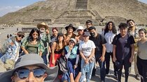 Tour of Teotihuacan with an Archaeologist. Morning or afternoon.