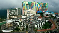 Genting Highlands and Batu Caves Day Tour with English Guide