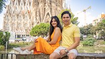 Barcelona : Private Photoshoot Outside Sagrada Familia