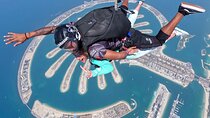Sky Dive Palm Dubai 