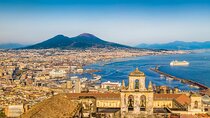 Private transfer from Florence to Naples with 2h of sightseeing
