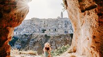 Private transfer from Naples to Matera, 2 hour sightseeing stop
