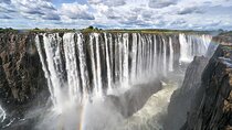 Victoria Falls: Private Guided Tour of the Falls with Pickup