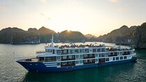 Erina Cruise 5-star cruise 2 day visit Lan Ha Bay private balcony