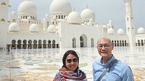 Abu Dhabi Sightseeing City Tour From Dubai with Buffet Lunch