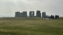 Stonehenge and Bath Private Black Cab Tour with Hotel Pick Up