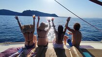 Private Cocktail Sailing Tour: Santorini Volcano & Hot Springs