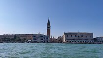 Private boat tour from Chioggia to Venice with Glassfactory visit