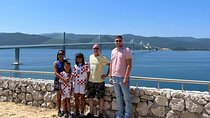 Transfer from Split to Dubrovnik with Stop at the Oyster Farm