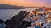Private Custom Land Tour in Santorini with a Local