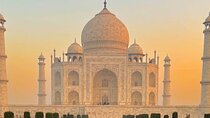 Sunrise Taj Mahal, Agra Fort and Baby Taj From Delhi by Car 