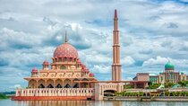 Putrajaya Pink Mosque and Blue Mosque Shah Alam Day Tour