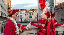 Venice: Tour and Photo Shoot with a Private Photographer.