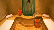 Marrakech: Traditional Hammam with natural products.
