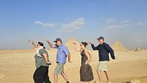 "The Pyramids of Giza: Full-Day Tour of 9 Pyramids