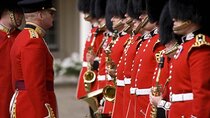 Walking Tour Changing of the Guard at Buckingham Palace