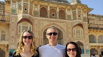 Jaipur: Private Full-Day City Sightseeing with Pick-Up & Drop off