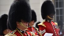 Private Changing of the Guard and Royal London Walking Tour