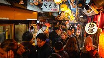 Tokyo Shinjuku Golden Gai Bar Hopping Night Tour