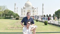Taj Mahal Tour with Fatehpur Sikri and Elephant SOS From Delhi