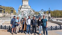 Bordeaux Scenic Walking Tour Experience with a glass of wine.