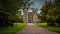 Windsor Castle Half-Day Tour from London with Hotel Transfer