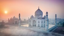 Taj Mahal Day Tour with Private Car and Driver from New Delhi
