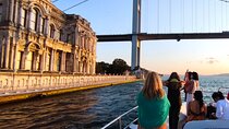 Guided Bosphorus Sunset Cruise on Luxurious Yacht - Small Group Cruise