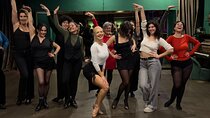 Burlesque lessons with the best Italian stars