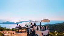 Hvar Adventure Tour: Explore with a 4-6 Seater eTuk Tuk Rickshaw!