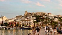 Ibiza: Evening Walking Tour in Dalt Vila with a Glass of Sangria