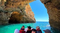 Boat tour through the wonderful caves of Ponta da Piedade