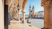 Welcome to Krakow: Private 2-hour Old Town Walking Tour