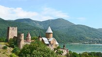 Guided Mountain and Monasteries Tour in Georgia