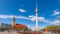 Berlin TV Tower Fernsehturm Tour with Skip the Line Tickets