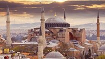 Private Guided Tour Hagia Sophia, Cistern, Topkapi and Bazaar