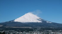 Relaxing Fuji Lakeside Escape: Kawaguchiko & Yamanakako