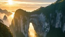 All Inclusive Tour and VIP Fast Pass to Zhangjiajie National Park