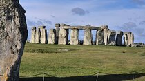 Private Stonehenge, Avebury & Mystical Car Tour + Guide