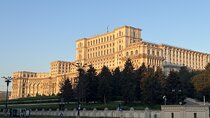 Bucharest Parliament and Fountains Running Tour