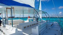 Giant Catamaran - Cancun to Isla Mujeres Playa Norte - Non Drowsy