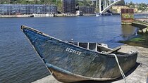 Private Porto City Tour with Seafood Lunch and Coastal Views