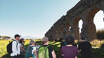 Urban Hike to the Aqueduct Park in Rome